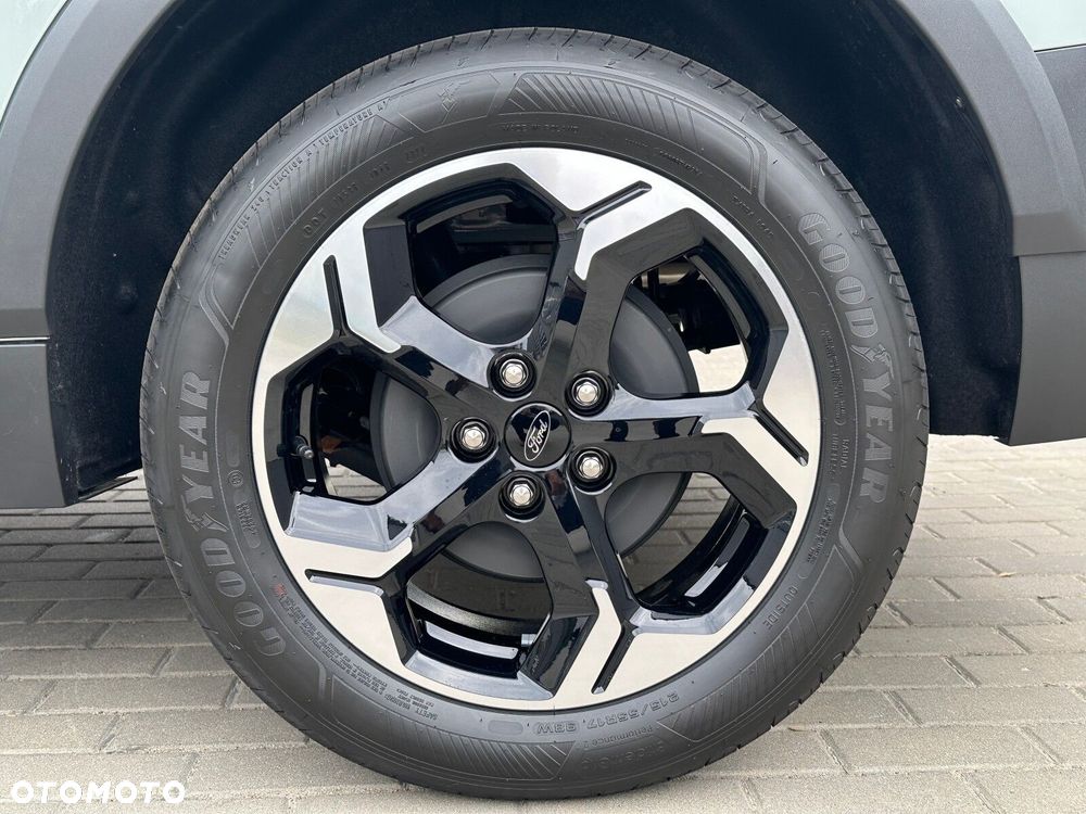 Ford Tourneo Courier - 10
