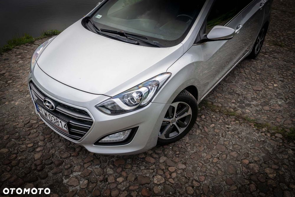Hyundai i30 1.6 CRDi Comfort - 3