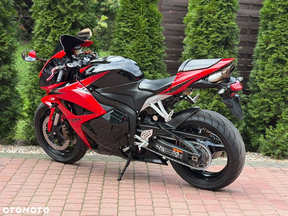 Honda CBR - 8