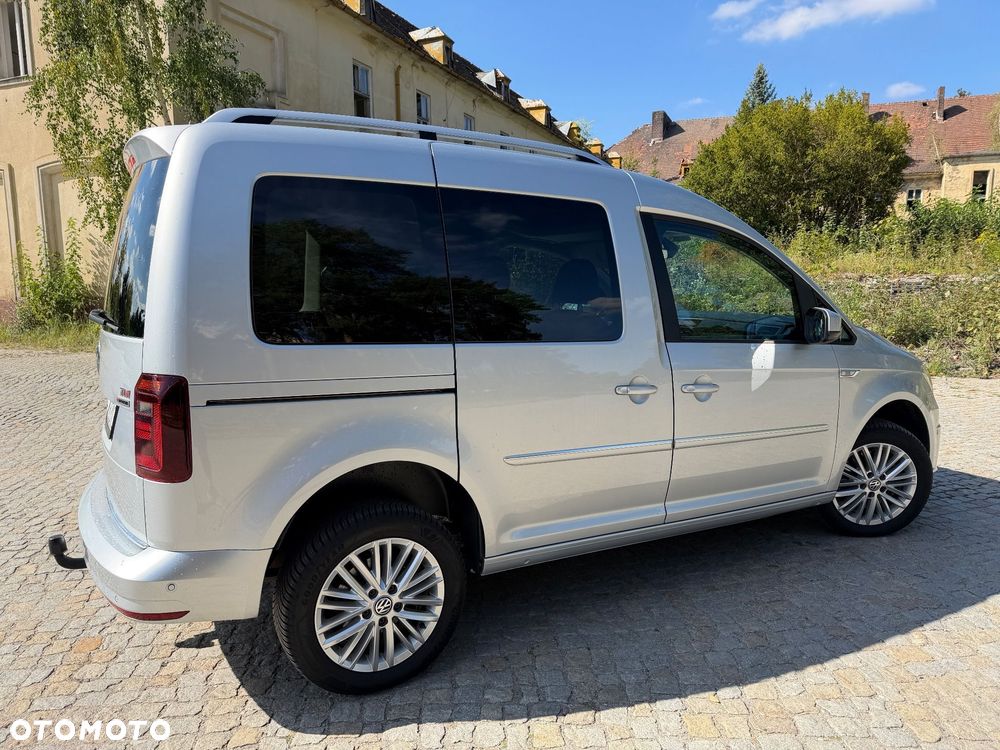 Volkswagen Caddy 2.0 TDI Highline 4Motion DSG - 9