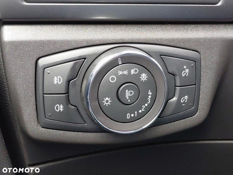 Ford Mondeo - 17