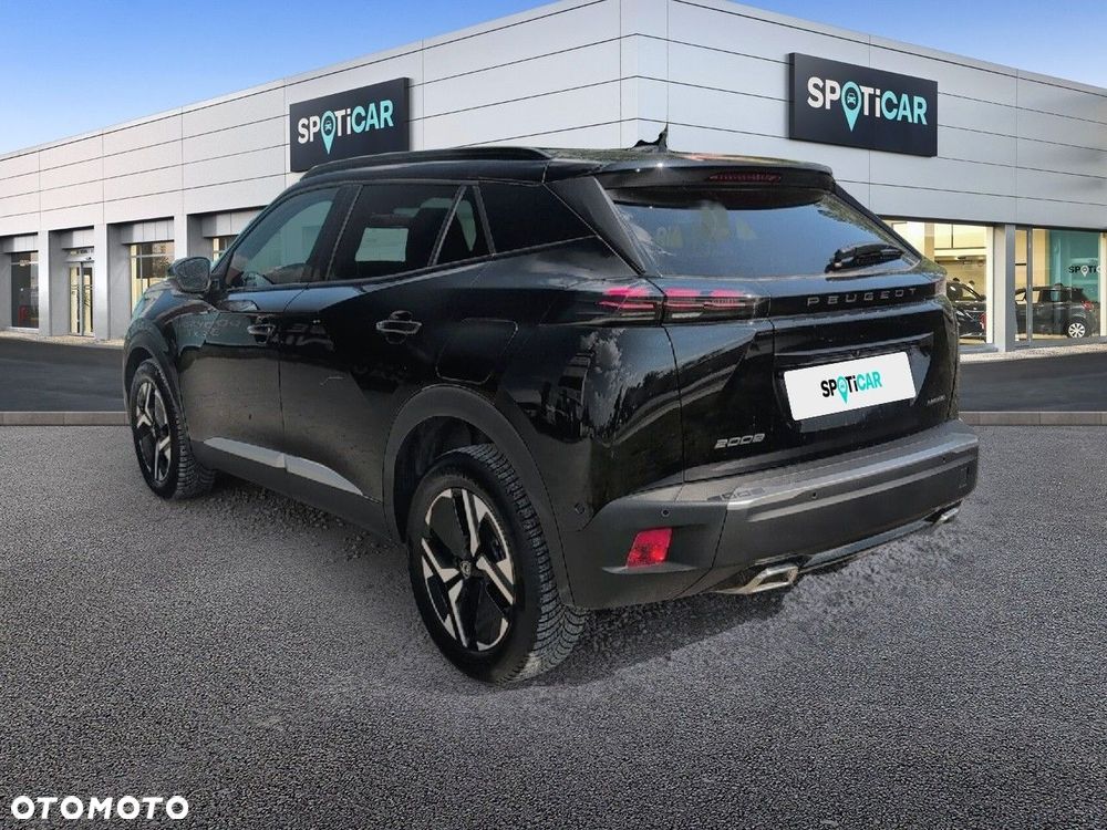 Peugeot 2008 - 9