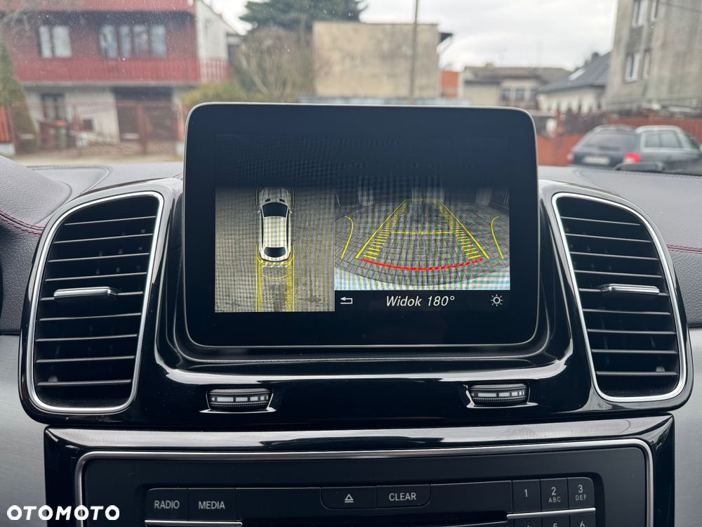 Mercedes-Benz GLE 350 d 4-Matic - 11