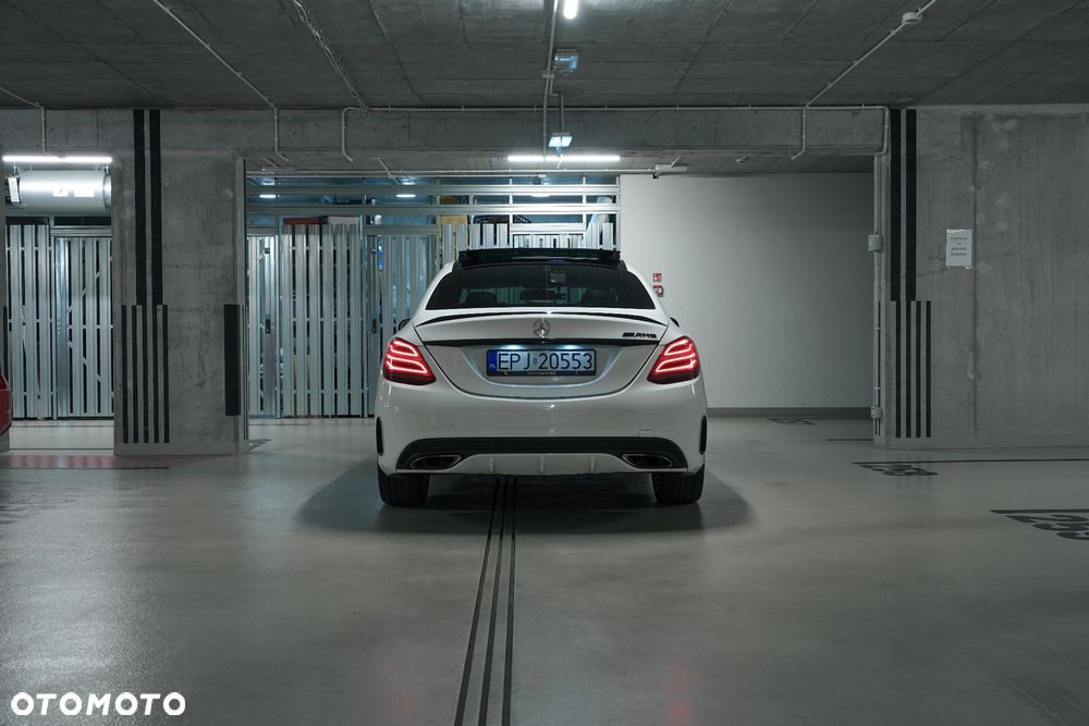 Mercedes-Benz Klasa C 300 T 7G-TRONIC AMG Line - 14