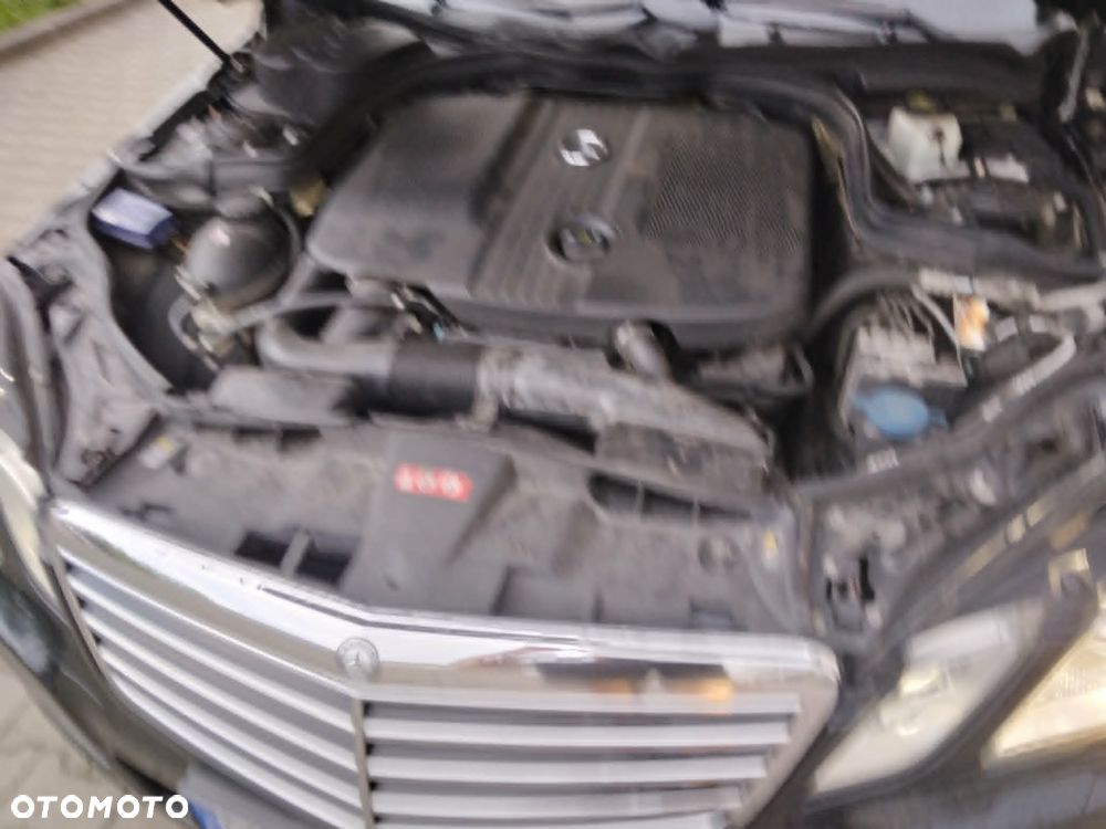 Mercedes-Benz Klasa E - 12