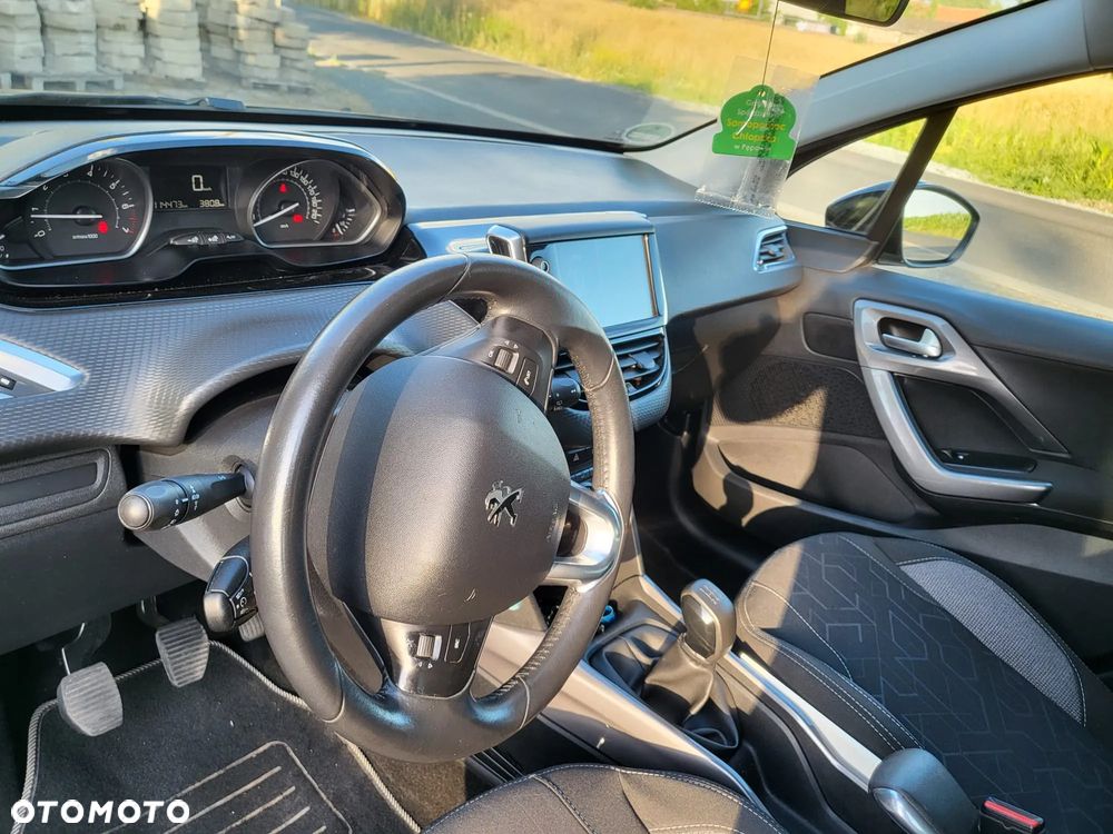 Peugeot 2008 PureTech 110 Stop&Start Style - 9