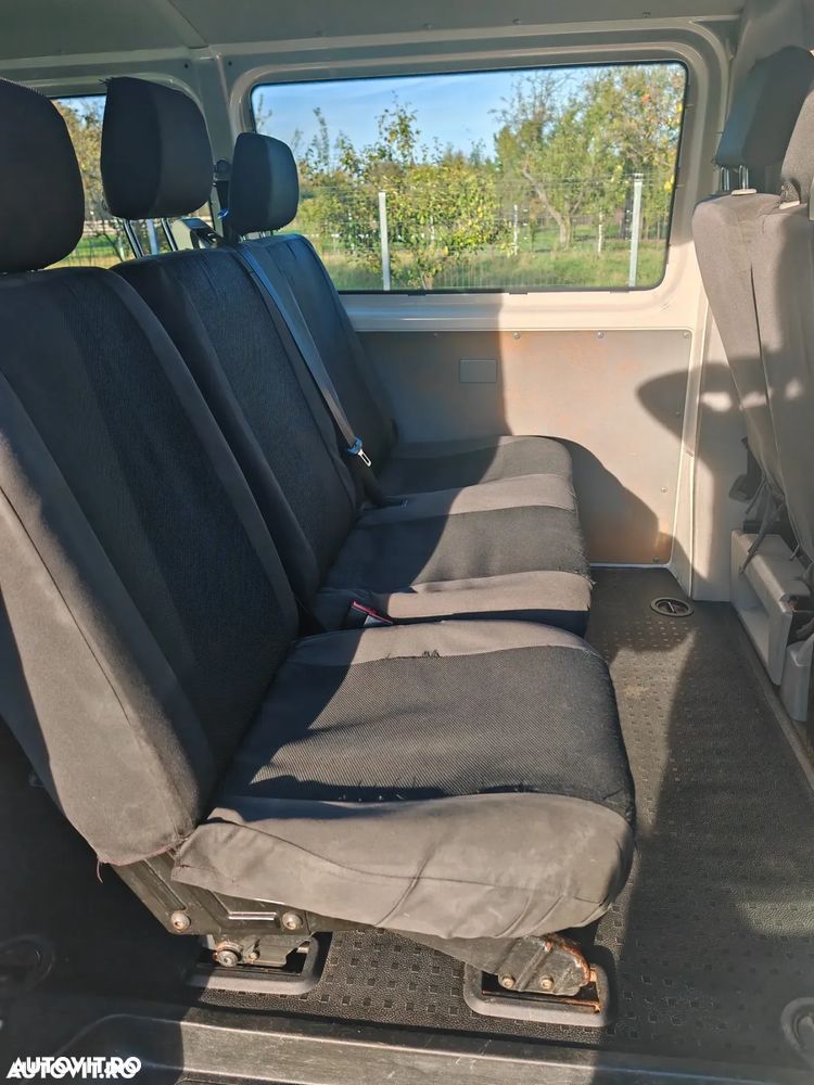 Volkswagen Transporter Multivan Comfortline Scurt - 5