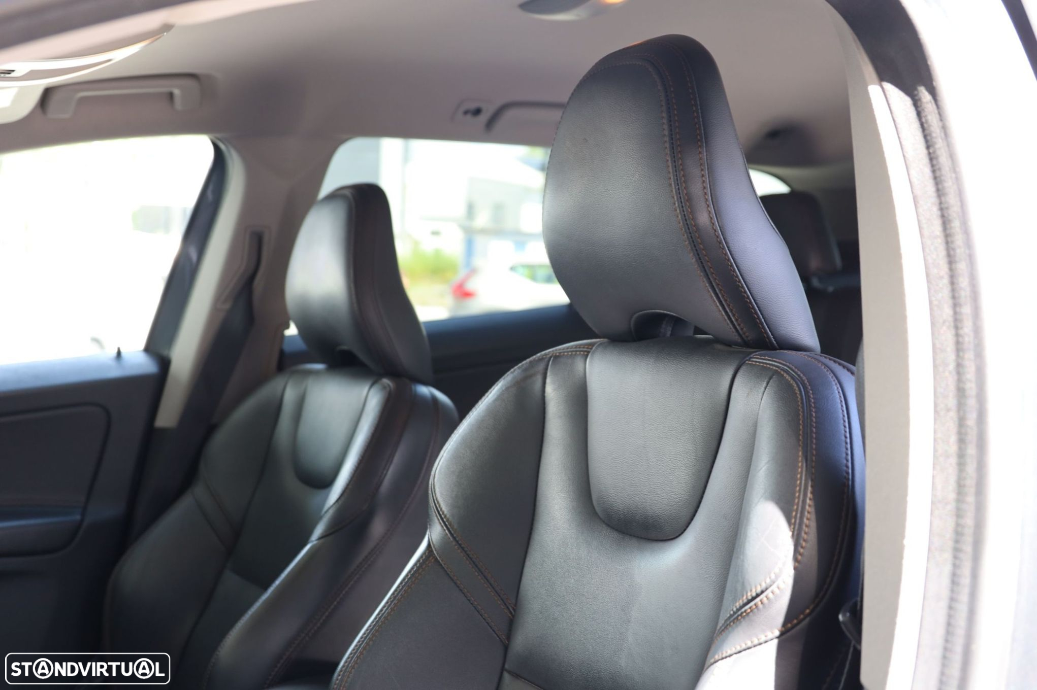 Volvo XC 60 2.0 D4 Dynamic Edition Geartronic - 7