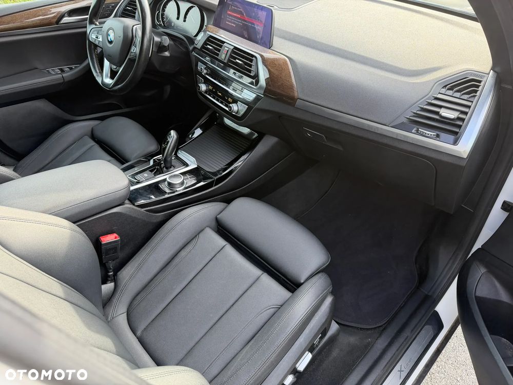 BMW X3 - 18