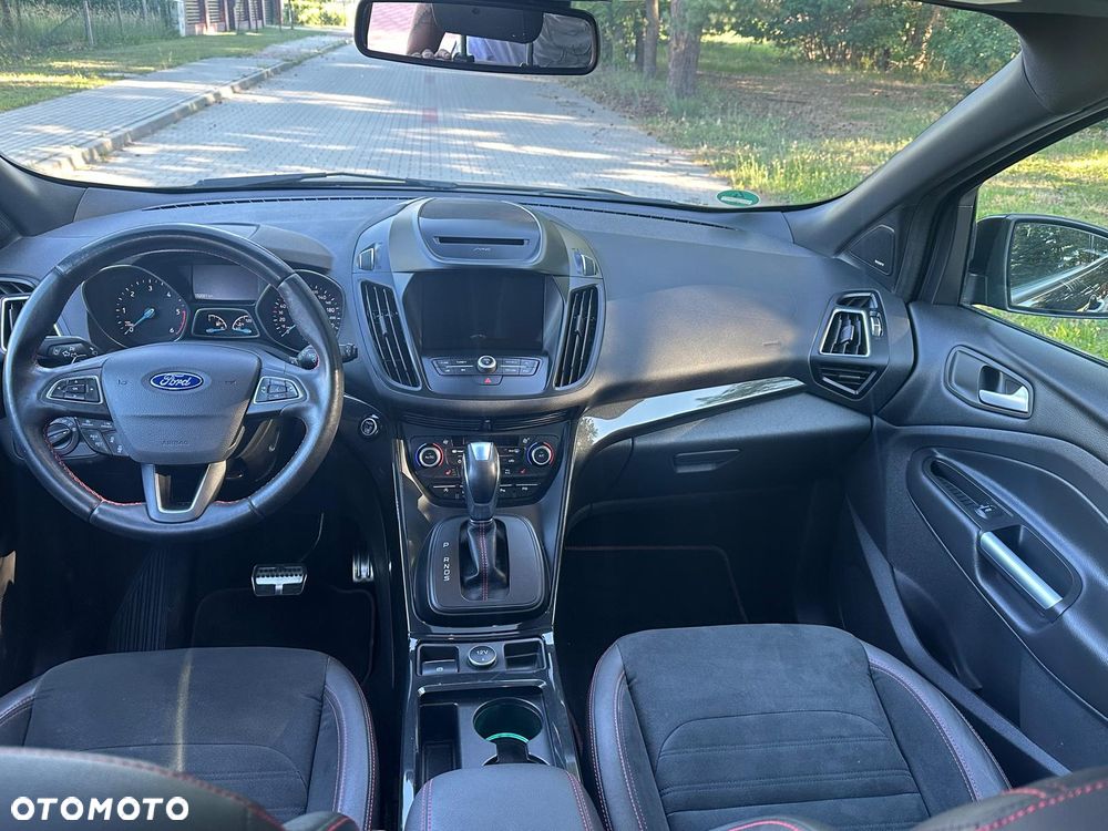 Ford Kuga 2.0 TDCi AWD ST-Line - 12