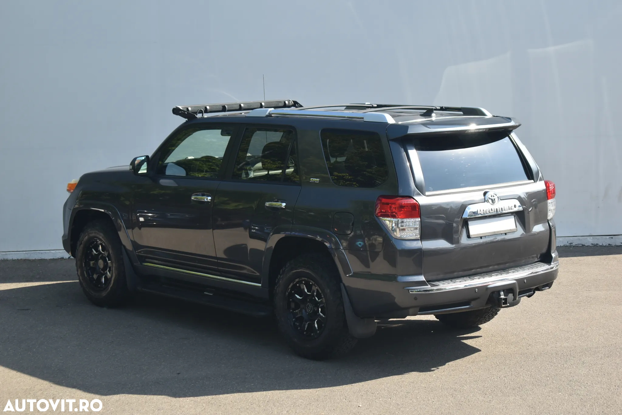 Toyota 4Runner - 10
