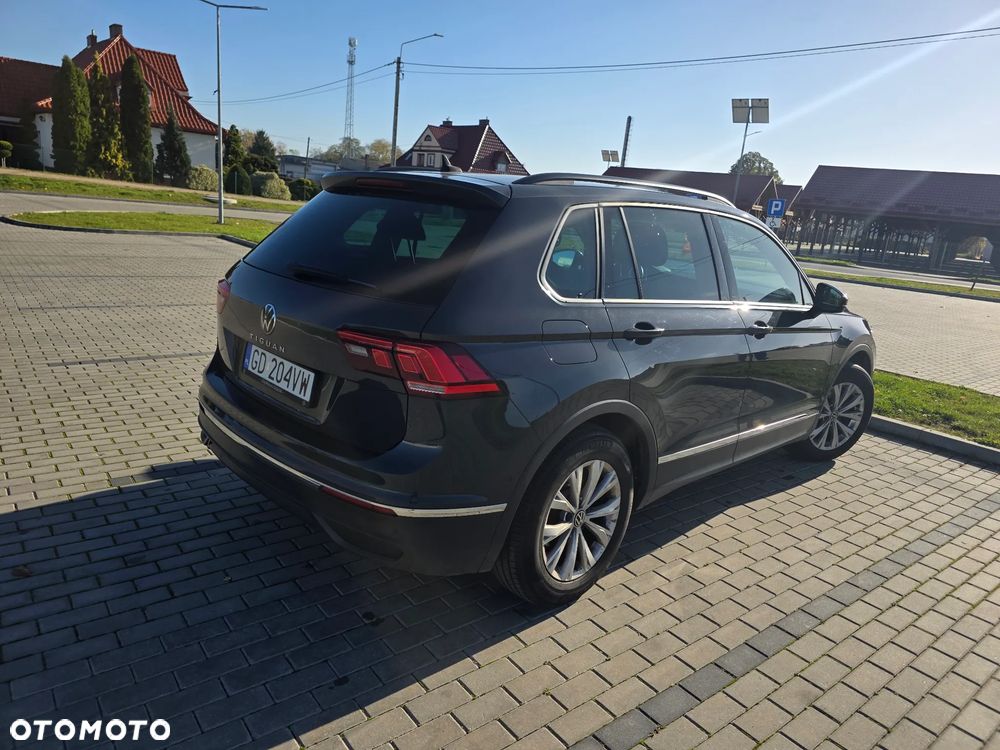 Volkswagen Tiguan - 3