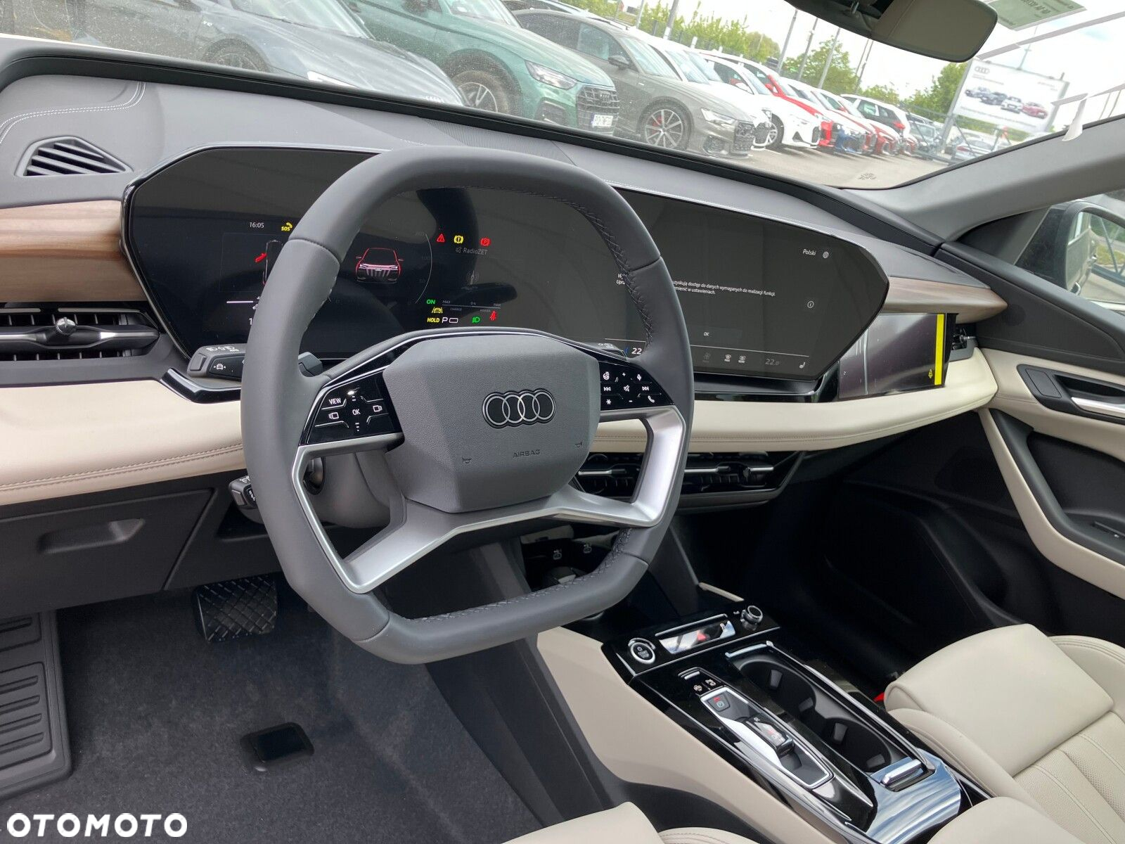 Audi Q6 e-tron - 13