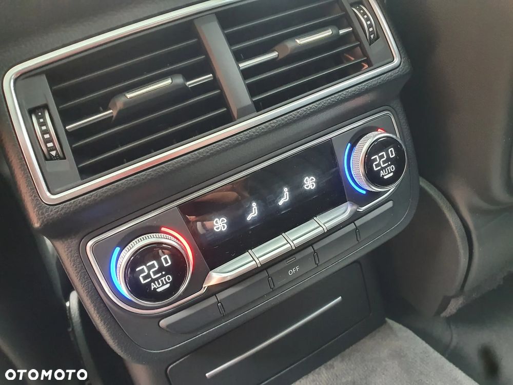 Audi Q7 - 25