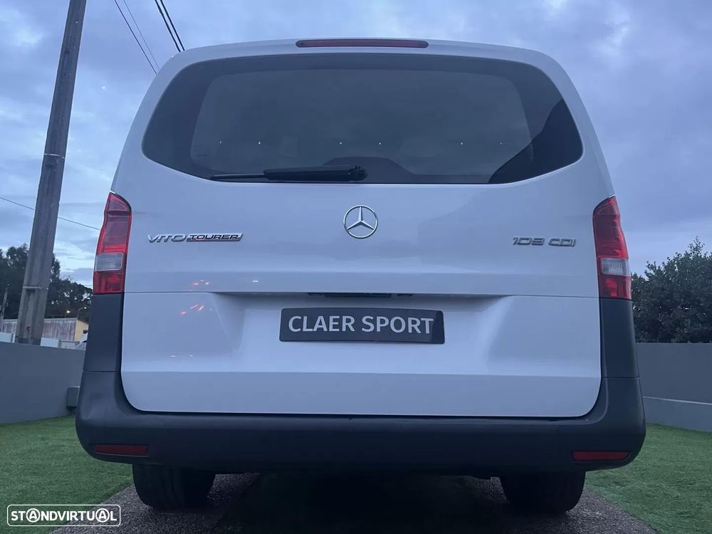 Mercedes-Benz Vito Tourer - 16