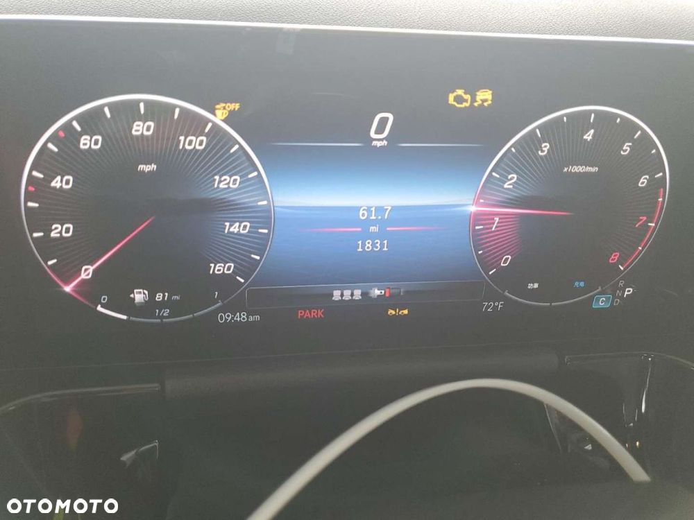 Mercedes-Benz GLA - 5