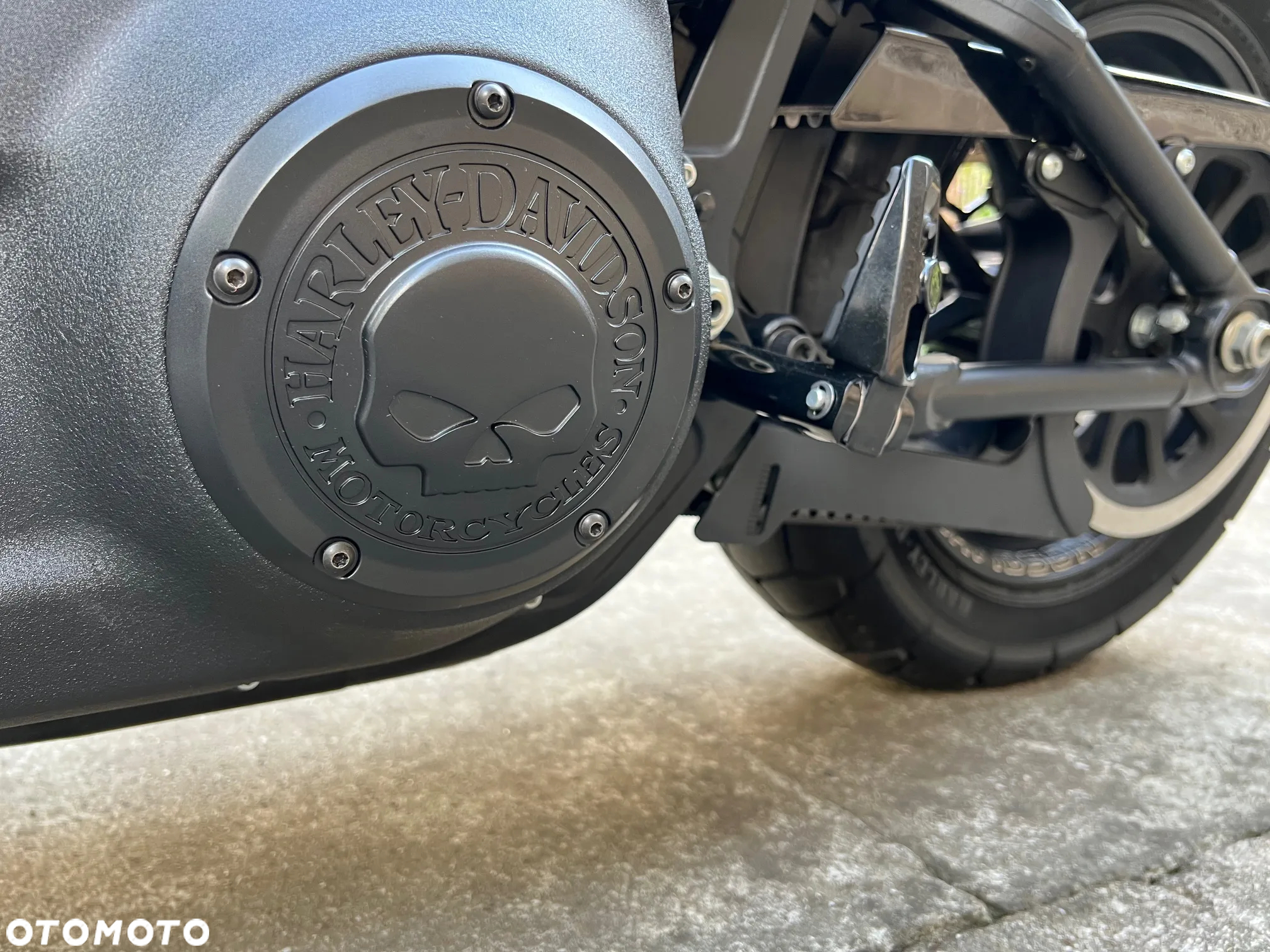 Harley-Davidson Softail Fat Bob - 10