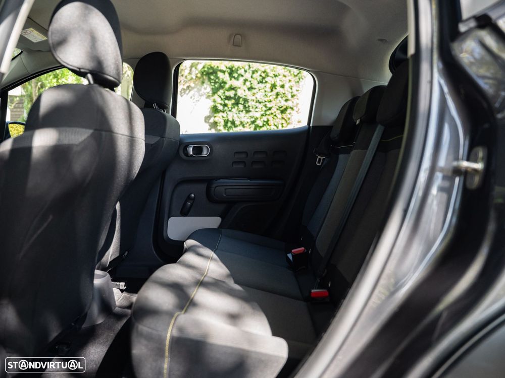 Citroën C3 1.2 PureTech C-Series - 17