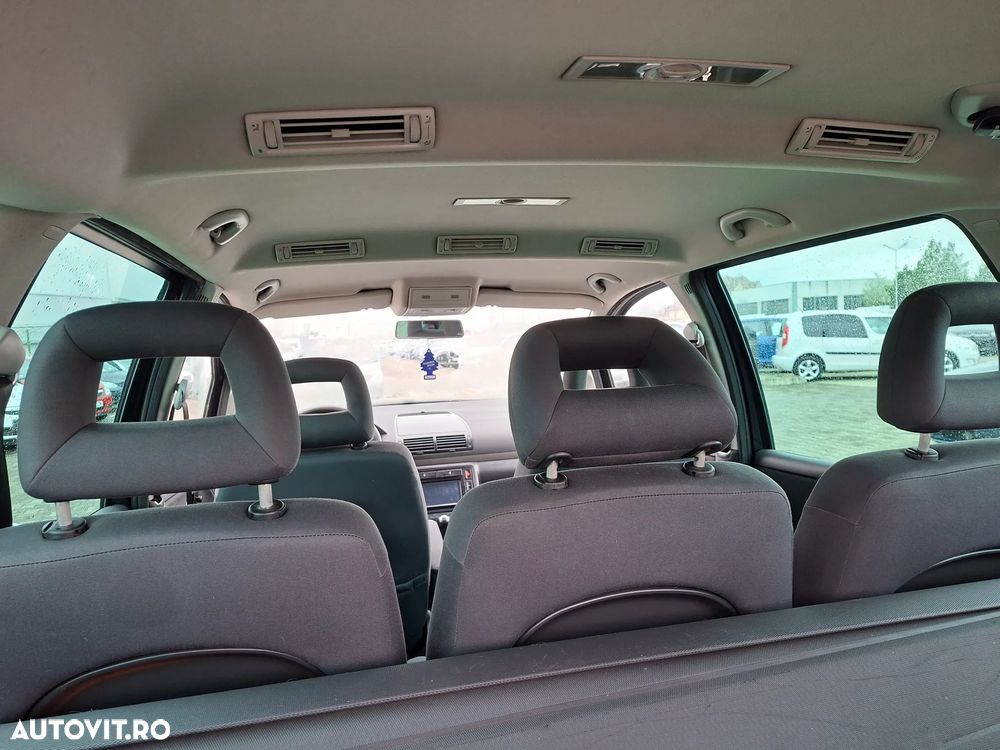 Volkswagen Sharan 1.9 TDI United - 9