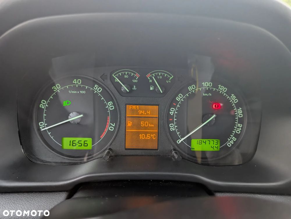 Skoda Octavia 2.0 Combi Ambiente - 18