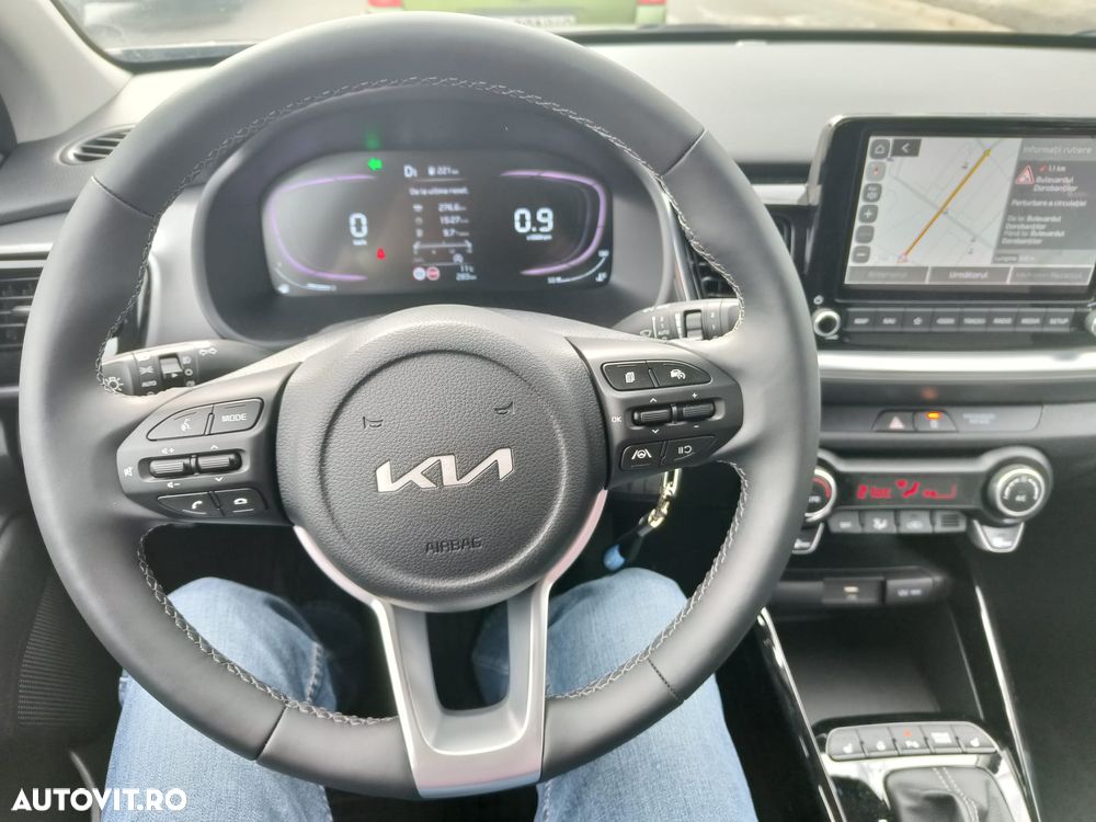 Kia Stonic 1.0 T-GDI 7DCT Urban - 14