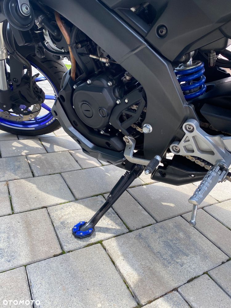 Yamaha MT - 12