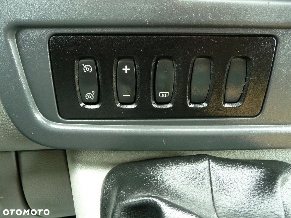 Renault Master - 11