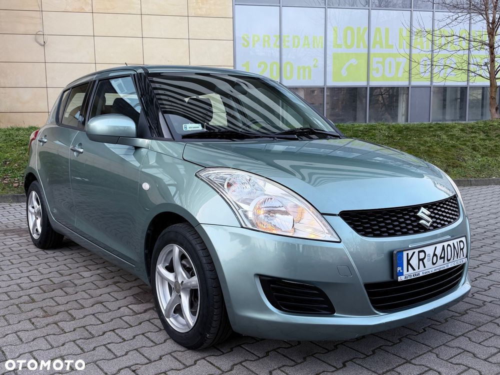Suzuki Swift 1.2 Premium - 1