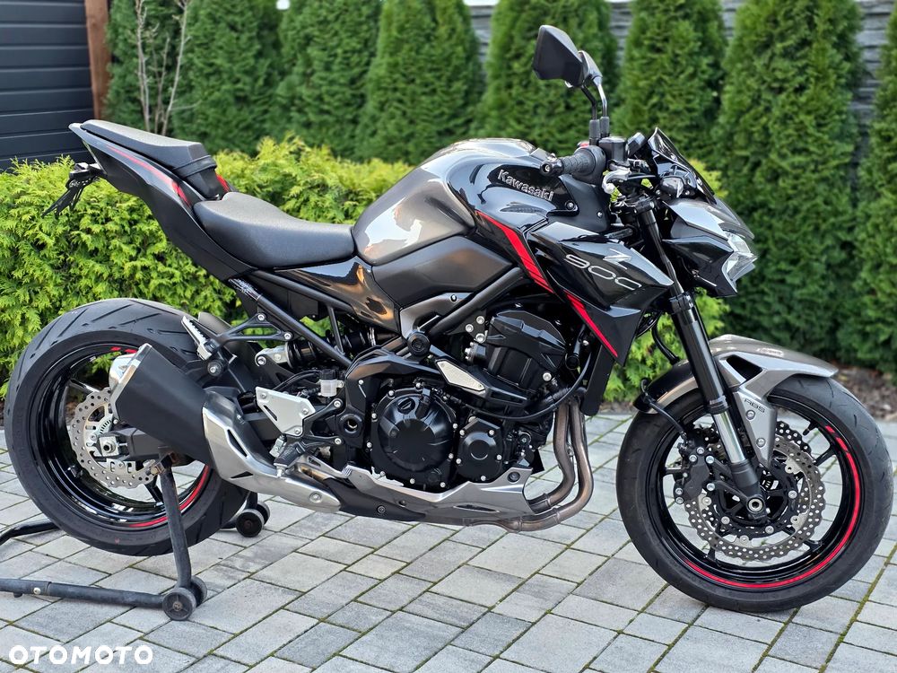 Kawasaki Z 900 - 3
