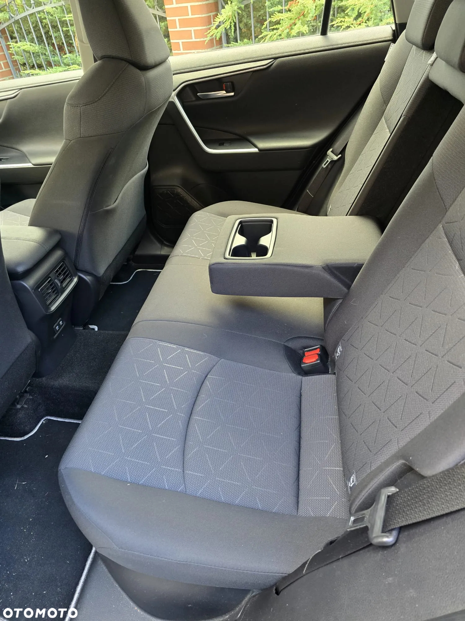 Toyota RAV4 2.5 Hybrid Comfort 4x4 - 6