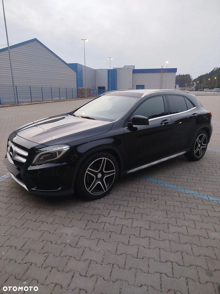 Mercedes-Benz GLA 220 CDI - 2