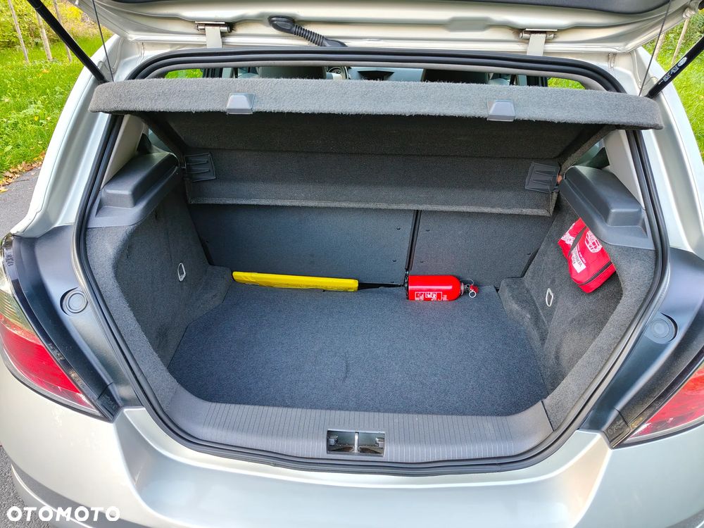 Opel Astra - 17