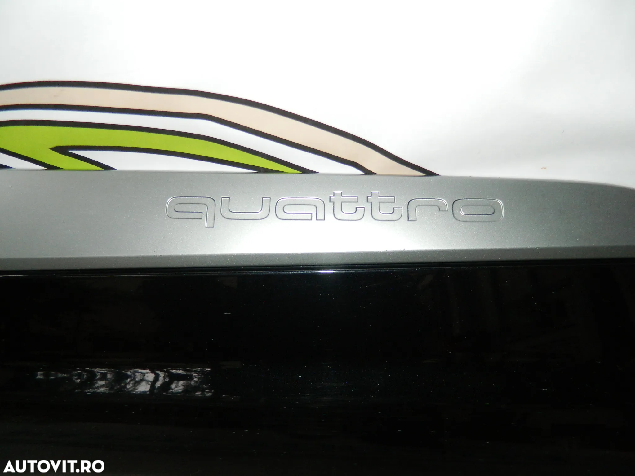 Bandou usa stanga spate Audi Q7 model 2017-2019 cod 4M0853969F - 3