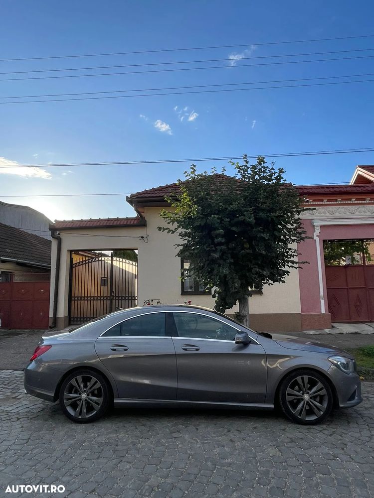 Mercedes-Benz CLA 220 - 4