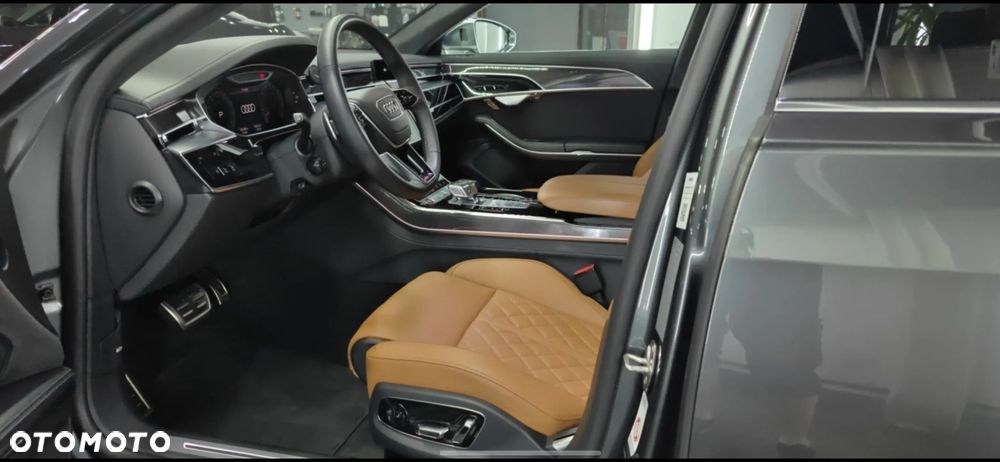 Audi S8 - 15