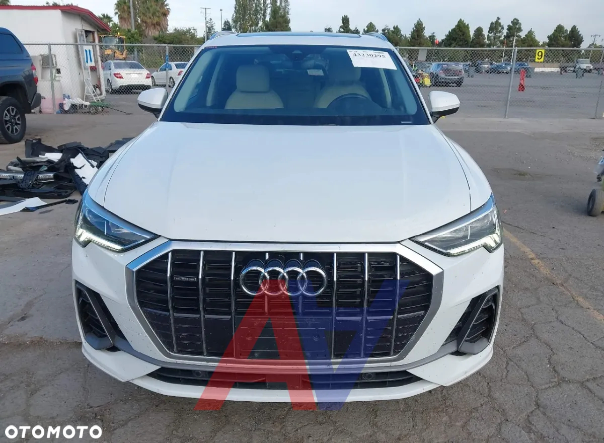 Audi Q3 45 TFSI quattro S tronic S line - 2
