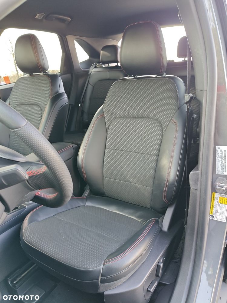 Ford Kuga - 6