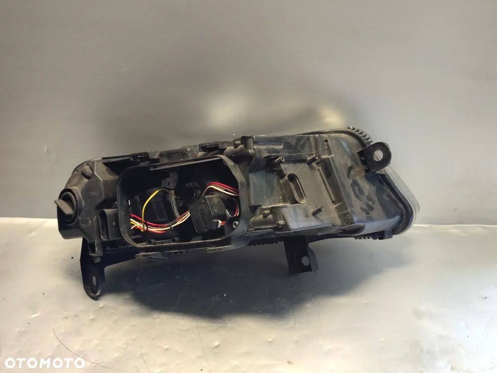 LAMPA LEWA PRZÓD AUDI A6 C6 TYC PRZEDLIFT - 6