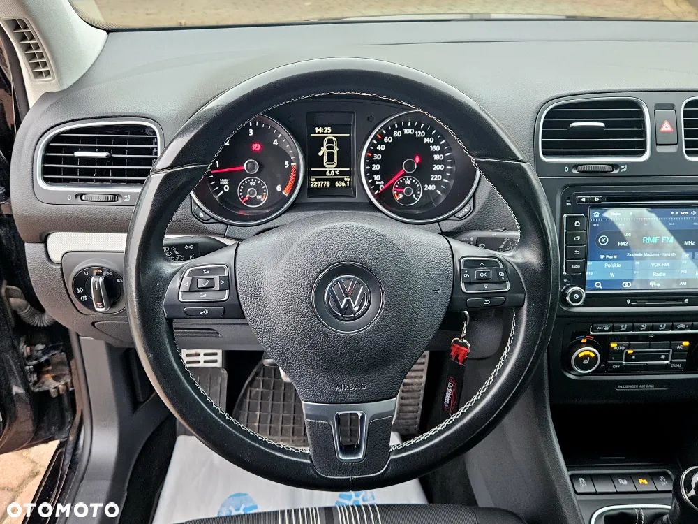 Volkswagen Golf 1.6 TDI DPF BlueMotion Technology MATCH - 20