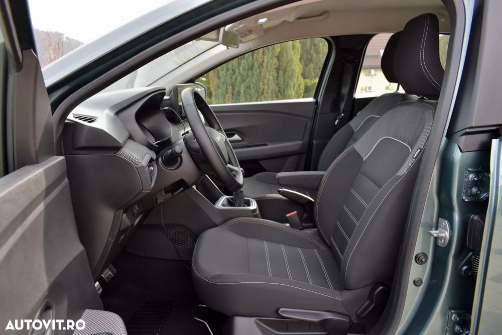 Dacia Sandero Stepway ECO-G 100 MT6 Expression - 24