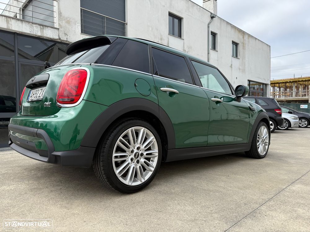 MINI 5 Portas One Sport Edition Auto - 9