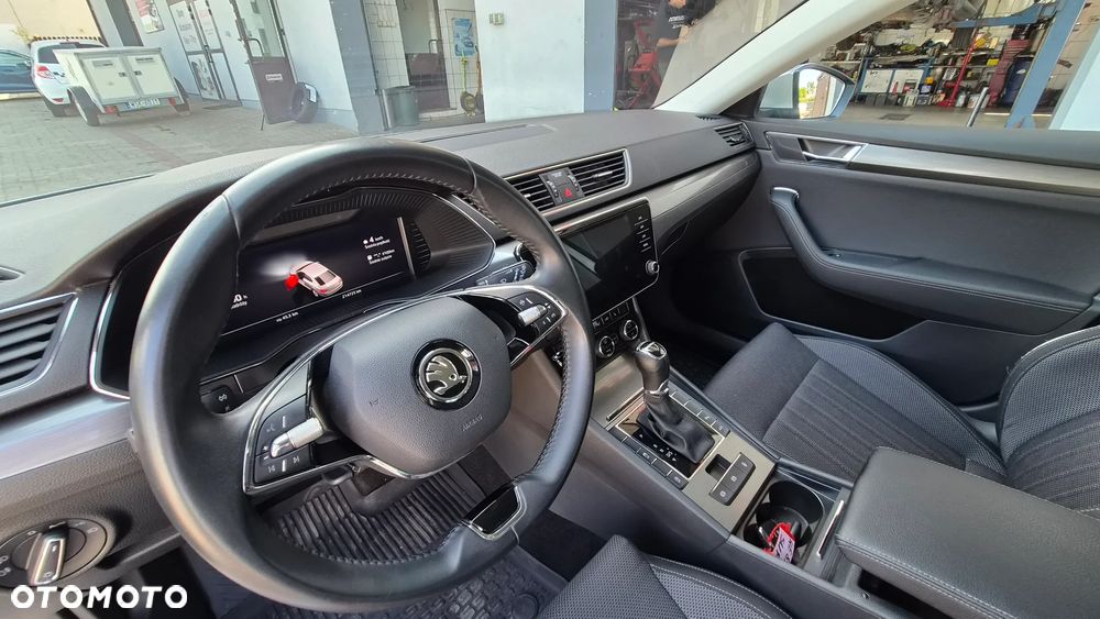 Skoda Superb 2.0 TDI SCR Style DSG - 13