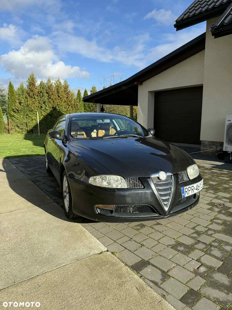 Alfa Romeo GT 1.9JTD 16V Black Line - 2