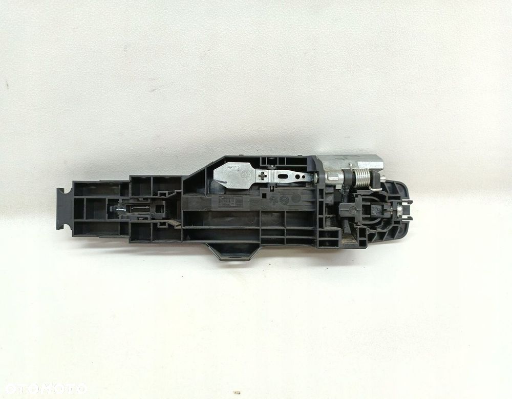 KLAMKA PRAWA PRZEDNIA PRZÓD NISSAN MICRA K13 LIFT - 2