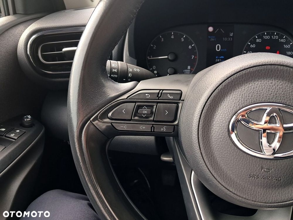 Toyota Yaris - 14
