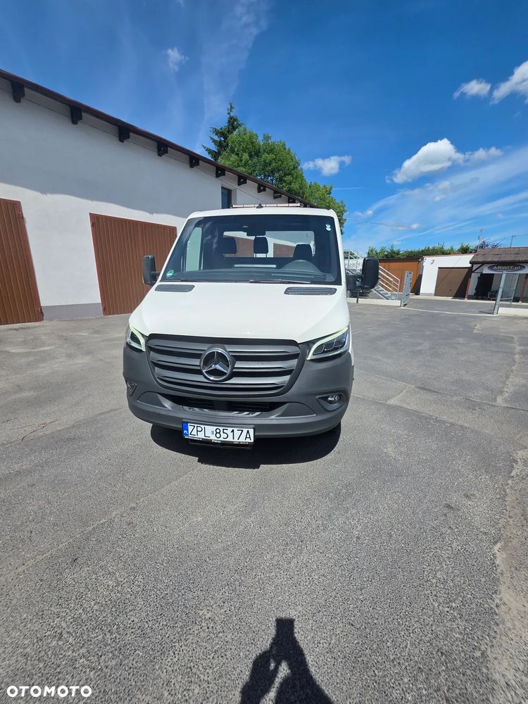 Mercedes-Benz Sprinter - 3