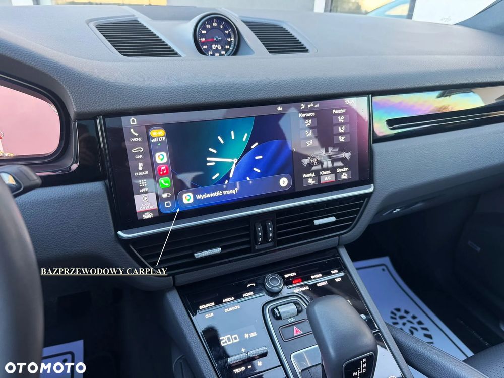 Porsche Cayenne Platinum Edition - 17