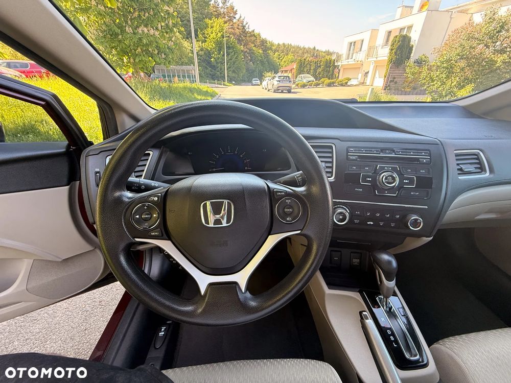 Honda Civic 1.8 i-VTEC Comfort - 10