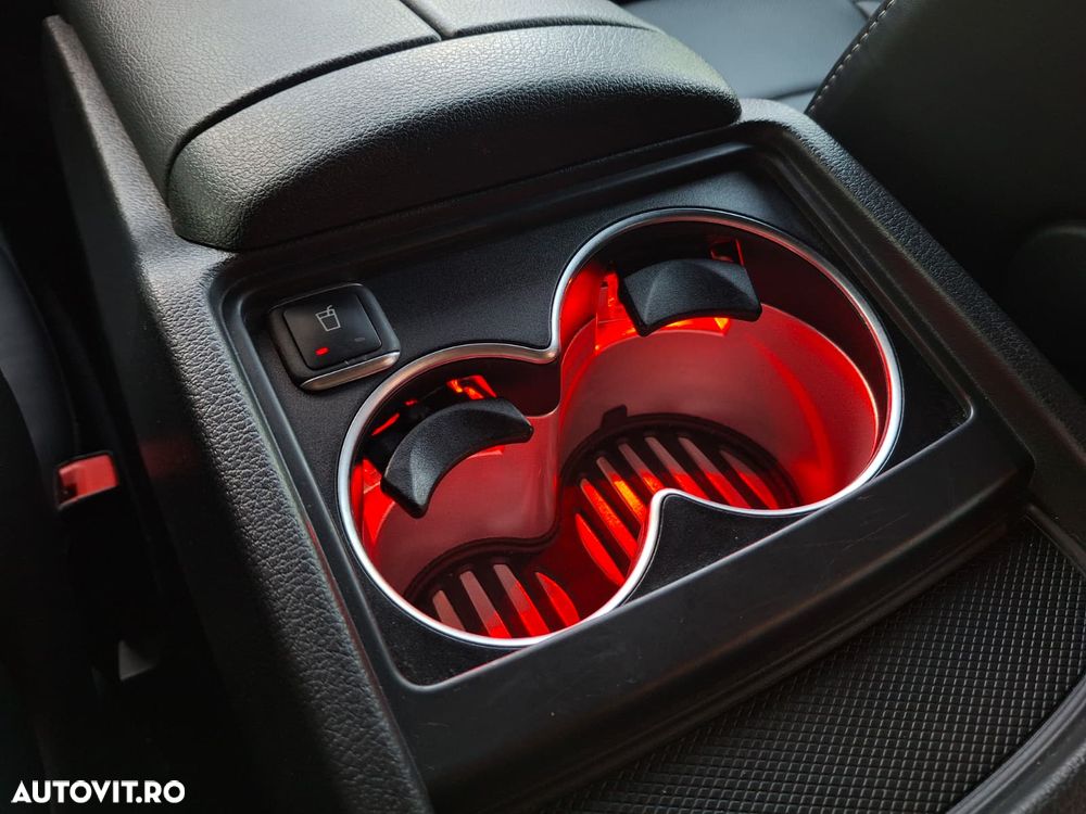 Mercedes-Benz V 300 d 237 CP AWD 9AT - 32