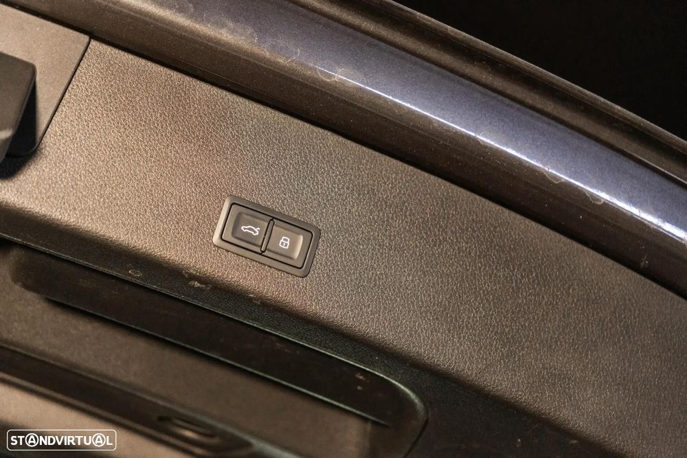 Audi e-tron 55 quattro - 43